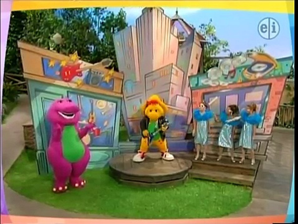 Barney & Friends: Little Red Rockin\' Hood and Differences (Season 14, Episode 7)