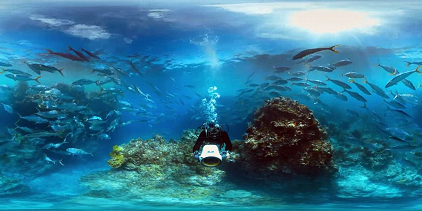 Visit Hamilton Island in 360˚ Virtual Reality with Qantas