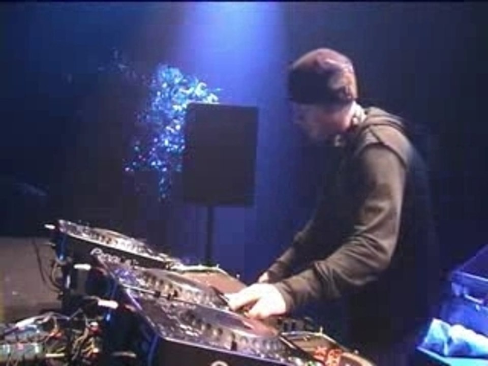 Eric Prydz @ Electro Flore part 4