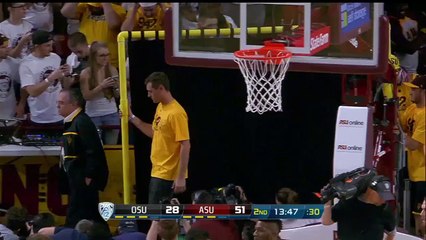 Michael Phelps joins Arizona State's Curtain Of Distraction