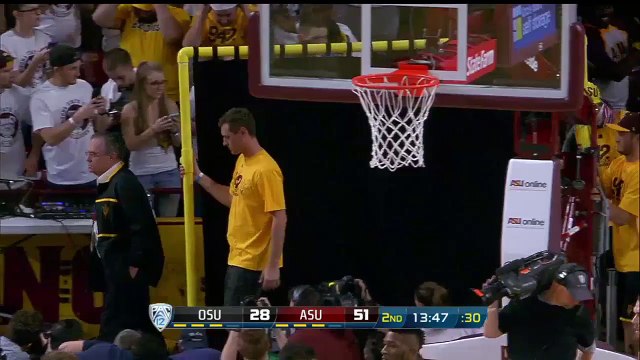 Michael Phelps joins Arizona State's Curtain Of Distraction