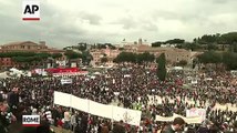 Raw- Italy Protest Against Legalizing Gay Unions