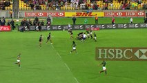 Sonny Bill Williams' EPIC offload in sevens!