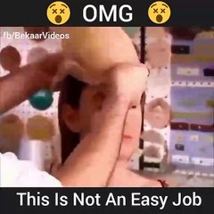 Beauty of Makeup - Watch how beautiful girl transform to Old!