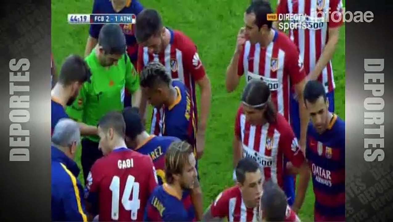 Video: violenta patada de Filipe Luis a Lionel Messi