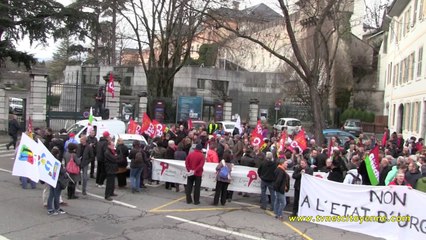 Manifestation à Chambéry contre l'Etat d'urgence