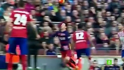 Descargar video: Así fue la entrada de Filipe Luis sobre Lionel Messi y la reacción de Luis Enrique 2016 -