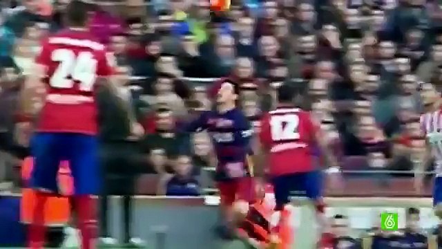 Así fue la entrada de Filipe Luis sobre Lionel Messi y la reacción de Luis Enrique 2016 -