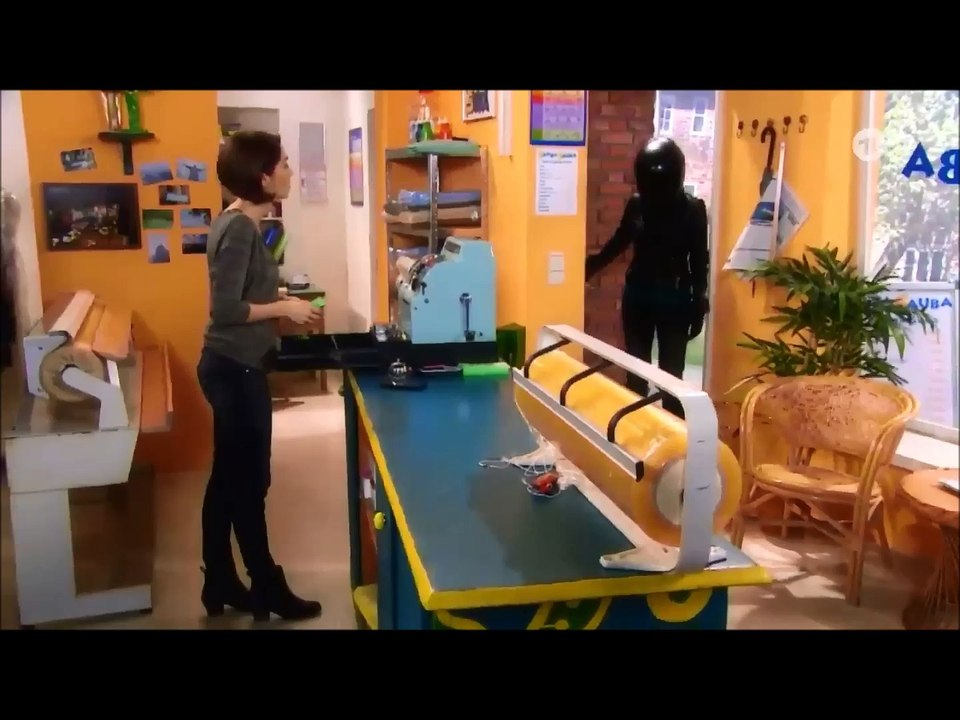 Isabelle and Eliane - Take my body