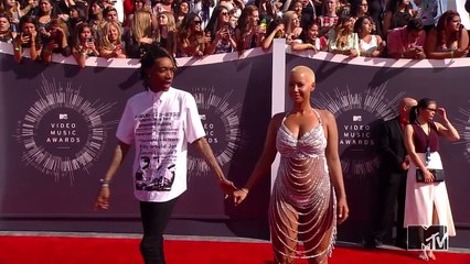 Amber Rose Blast Kanye West For Getting His Booty Fingered On Twitter