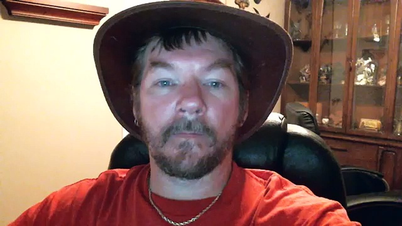 My Review Of Naveed's Instant Product Engine...