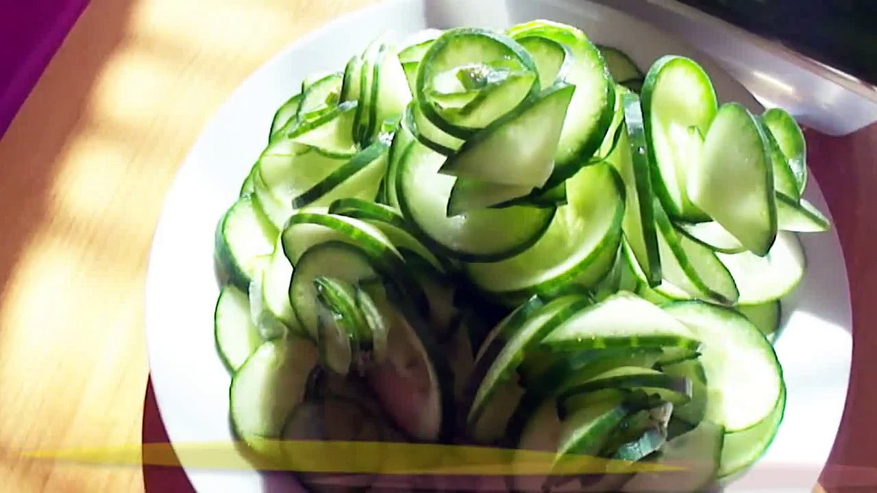 Art In Cucumber Rose Flowers Tutorial《Made Easy》