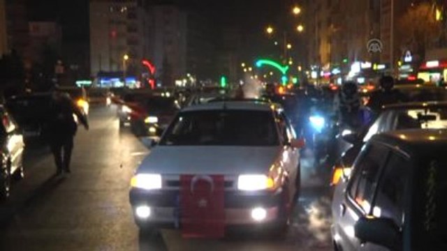 Terör Olayları Protesto Edildi