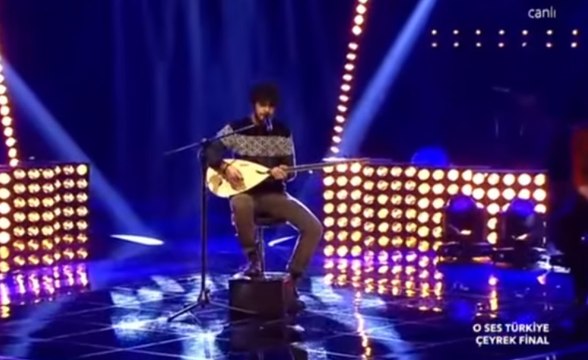 Emre Sertkaya 'Saçlarını Yol Getir' O Ses Türkiye Çeyrek Final Performansı (31 Ocak 2016)