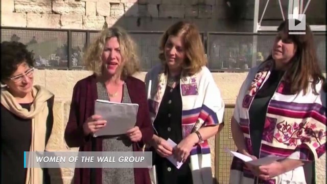 Gov't approves mixed prayer area at Western Wall