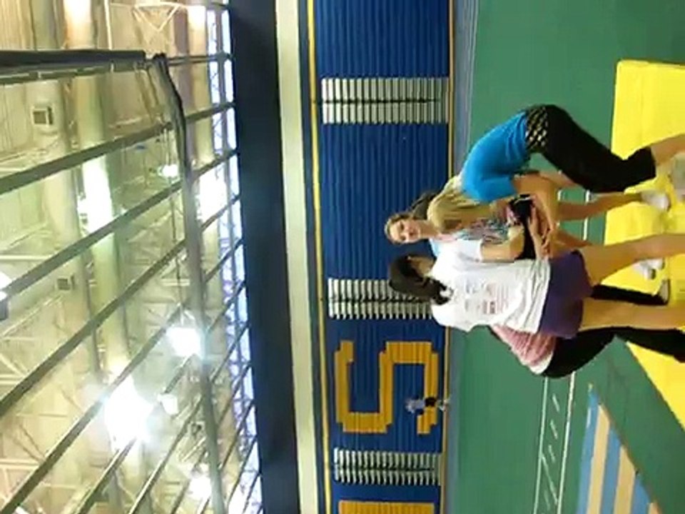 half show and go basket
