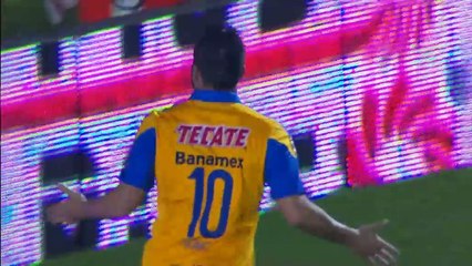 Mexique - Le superbe triplé de Gignac
