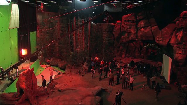 Hansel & Gretel: Witch Hunters Preview of The Witching Hours