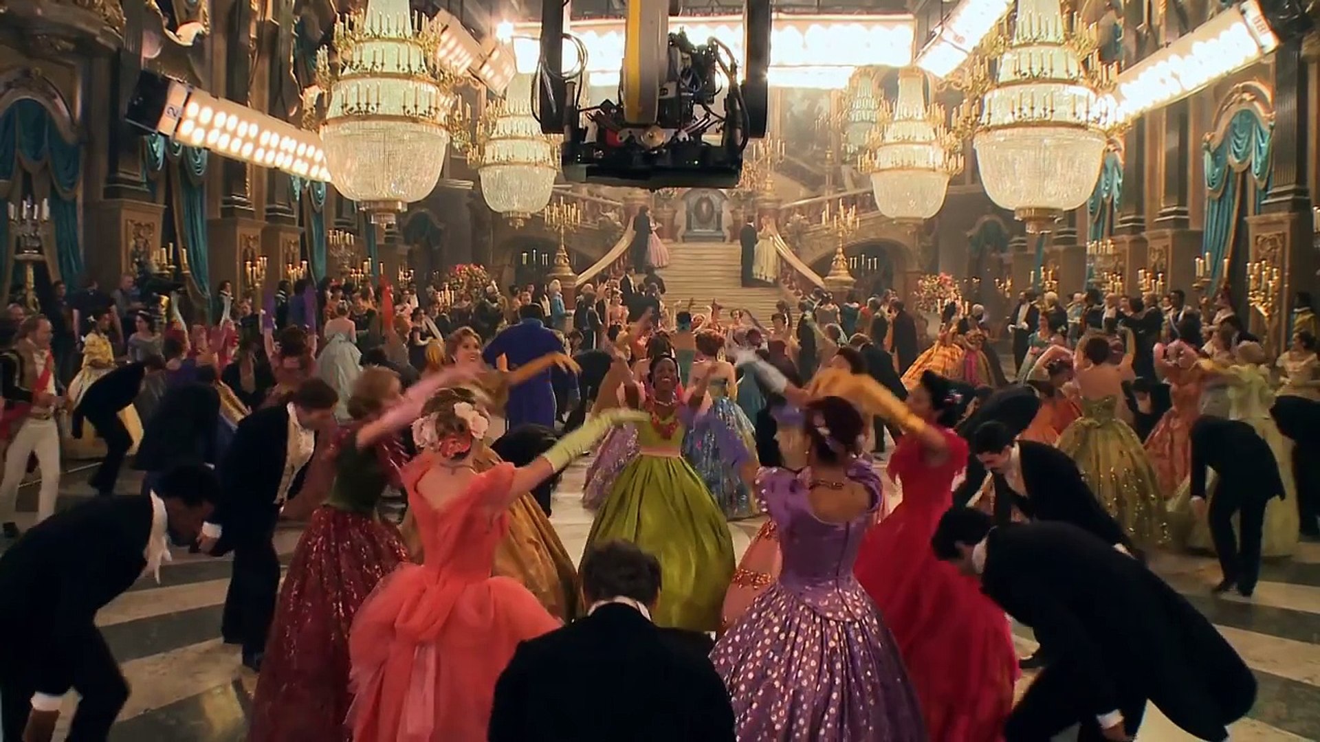 シンデレラ 舞踏会シーンメイキング映像 Dailymotion Video
