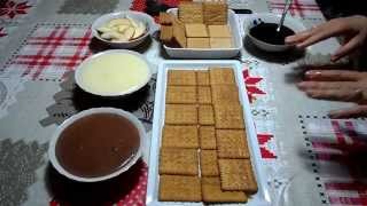 كعكة البسكويت الباردة بالشوكولاتة Gâteau de biscuits au chocolat Chocolate biscuit cake