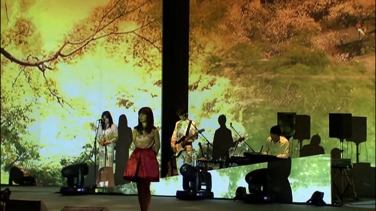 AKB48 - Migikata - Maeda Atsuko [Vietsub]