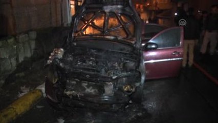 Beyoğlu'nda Park Halindeki 6 Araç Kundaklandı