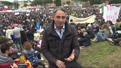Thousands rally in Rome to protest against same-sex civil unions