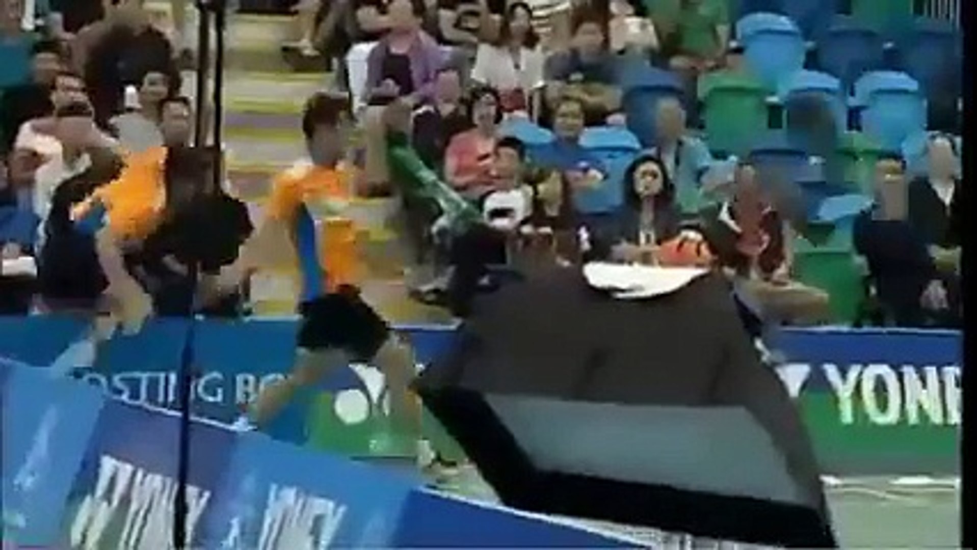 ⁣Badminton Fight--Funny