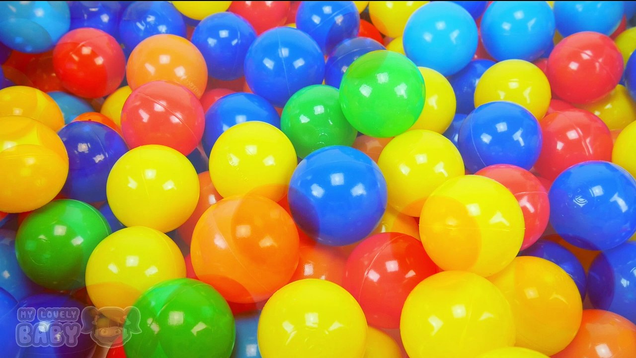 Learn Colors with 3D balls and surprise Toys
