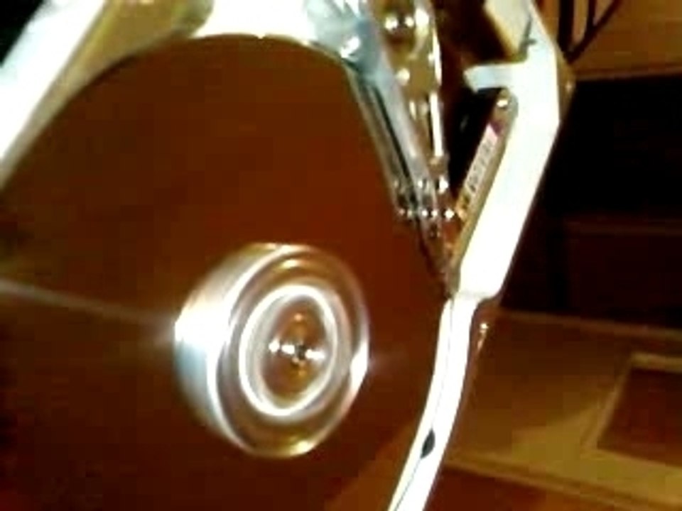 Hard formatage par AlexCMoi et VTS 1/2