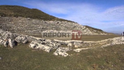 Report TV - Muzeu arkeologjik i Amantias kthehet në kasolle për bagëtitë