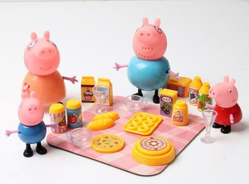 Peppa Pig George Pig na da Familia Voltas As Classrooms Jogando Bowling Peppa Pig Deluxe Kitchen Toy Baking with Mommy + Disney Frozen Deluxe Kitchen Toy Surprise Play Doh surprise eggs toy barbie - Pig George e Peppa Pig Play Doh Alphabet
