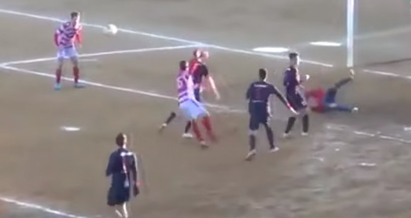 L'incroyable quadruple arrêt d’un gardien italien