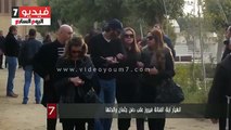 بالفيديو. . انهيار ابنة الفنانة فيروز عقب دفن جثمان والدتها