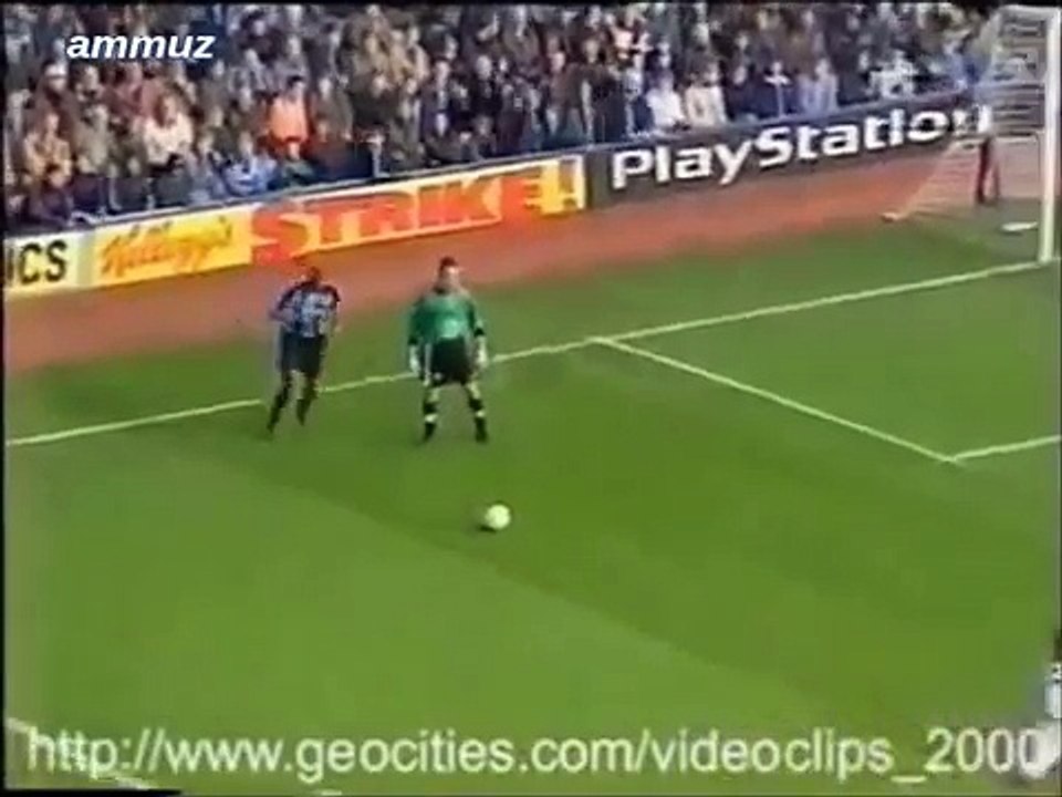Funny Referee and Football Moments