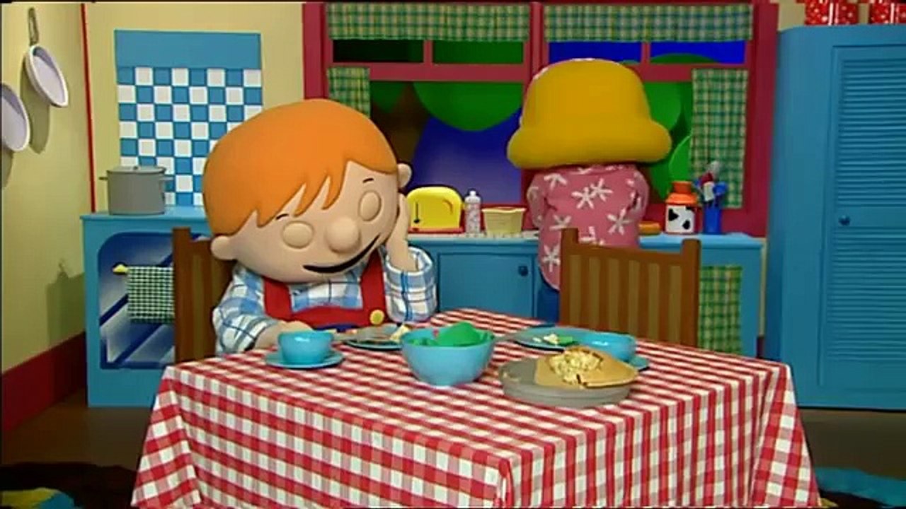 NEW MacDONALD\'S FARM | FarmyardFriends | Full Episode
