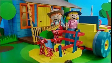 NEW MacDONALD\'S FARM | Max\'s Super Tools