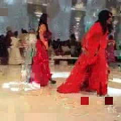 اميرات السعودية والفنانة احلام في حفل زفاف سمو الامير