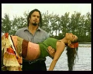 EL CUERPO DEL DESEO -la muerte de isabel