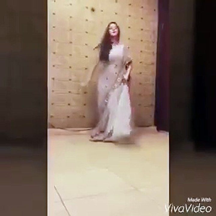 Sheen Dancing On Billo