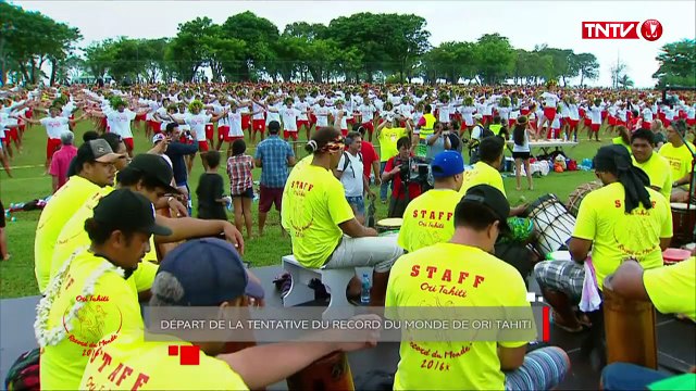 Tahiti: près de 3.000 Polynésiens dansent le Ori Tahiti