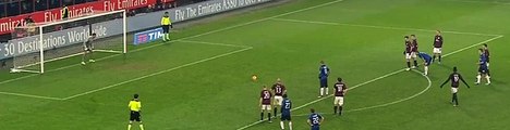 Mauro Icardi Missed Penalty - AC Milan vs Inter Milan 2-0 Serie A 2016