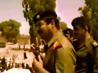 صدام حسين يلتقي بمنفذي محاولة الاغتيال في الدجيل