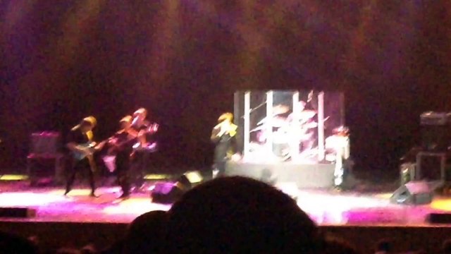 Фан-видео: VLOG׃ Концерт. Александр Бон (Sofia Cactus)