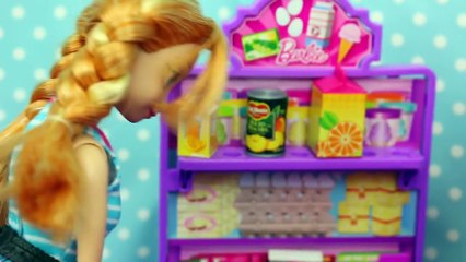 Video herunterladen: Barbie Parody Where Spidey Works At Grocery Store + Elsas Frozen Kids & Little Mermaids