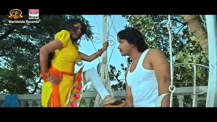 Bhojpuri song 2016  Kurti Khol Di Ke Khol Di Salwar E Piya   Viraj Bhatt   Hot Romantic Bhojpuri Video   Sangram    HD