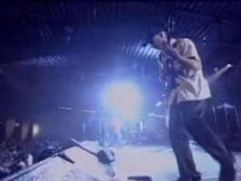 Rage Against The Machine - Know Your Enemy (Live)