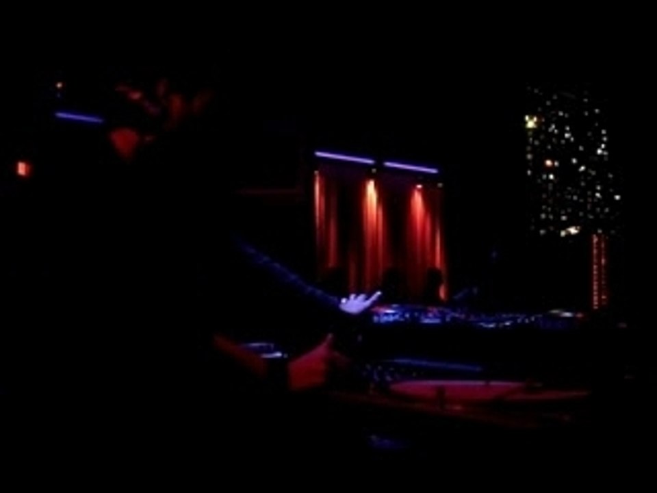 Cosanostra @ Redlight - 020307