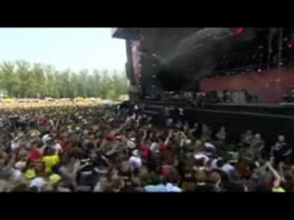 Deftones - passenger (live @ rock rock werchter 2006)