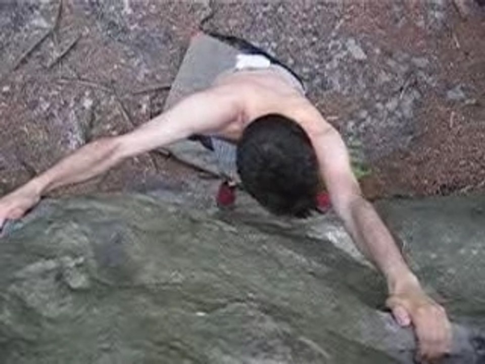 2007_05_26 escalade Bois Rond avec Julien 018.avi